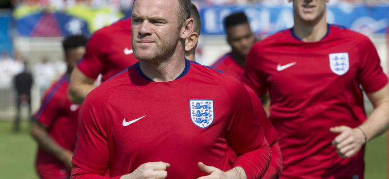 Így kért nyugalmat az angol szurkolóktól Rooney és Hodgson - videó