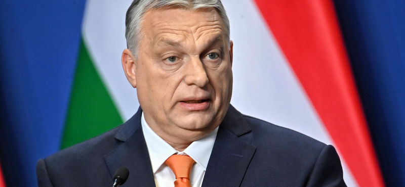 Orbán butaságot beszélt a magyar tengerpartról, Menczer meg rákontrázott