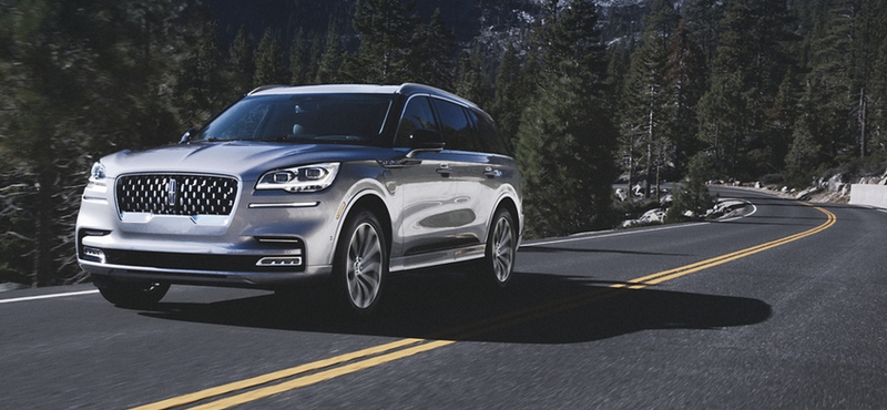 Luxus amerikai SUV: Magyarországra jön az új Lincoln Aviator