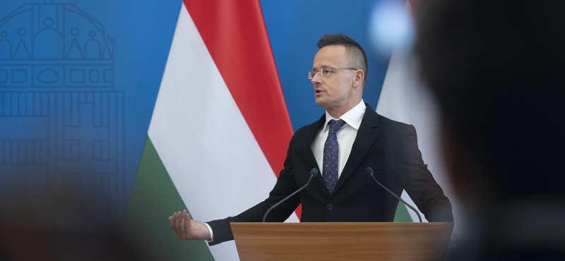 Szijjártó szerint Zelenszkij minősíthetetlen szavakkal illette Orbánt