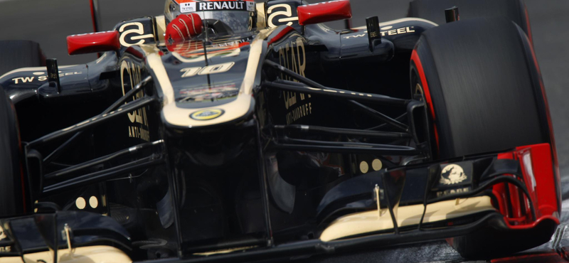 Nem rúgja ki a "dilinyós" Grosjeant a Lotus, Räikkönen is marad