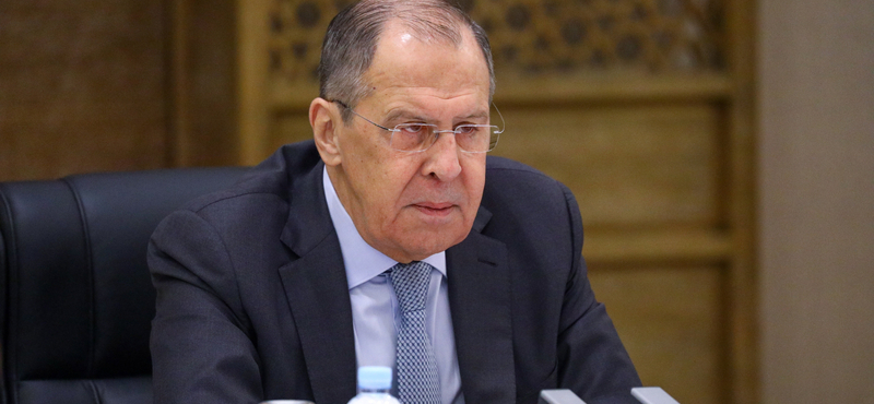 Lavrov: Oroszország nem siet elismerni a tálibokat