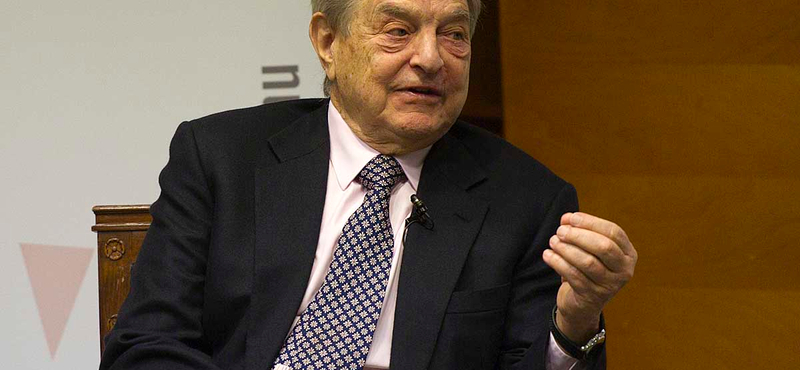 Soros: Merkel rossz irányba viszi Európát