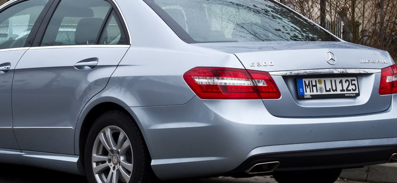 Drágább lett volna az akkumulátorcsere a hibrid Mercedesben, mint amennyit az autó ér