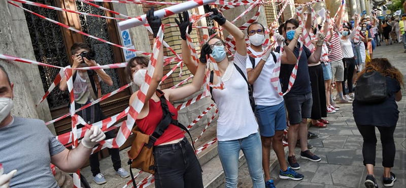 A Budapesti Metropolitan Egyetem több tanára is szolidaritásáról biztosítja az SZFE-s hallgatókat