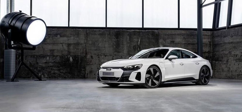 Kikerült néhány kép az Audi e-tron GT-ről a bemutatója előtt