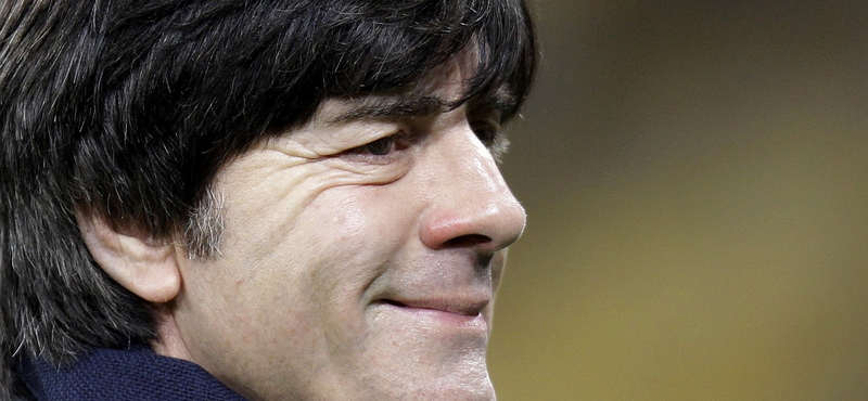 Töretlen a bizalom Joachim Löw felé