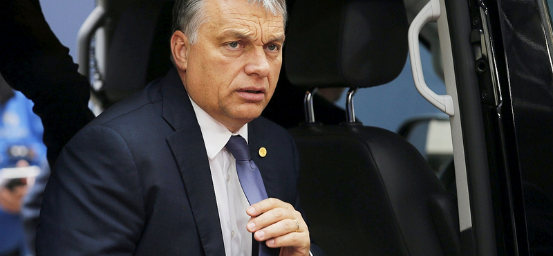 Orbán Viktor átszervezi a kormányt 