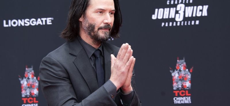 Keanu Reeves egy gyerek kedvenc karaktereként szólalt meg dedikálás közben