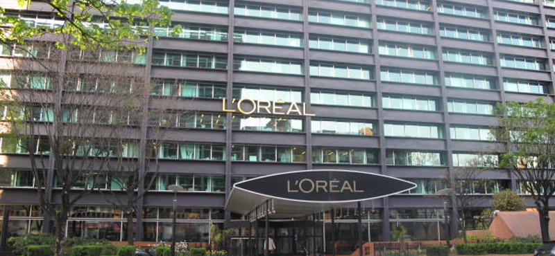 Új irányt robbant a L'Oréal a kozmetikai iparnak