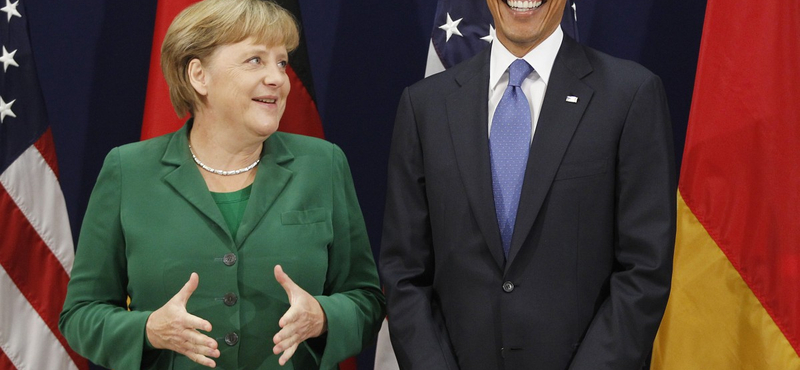 Obama és Merkel szerint a görögöknek az eurócsoportban kell maradnia