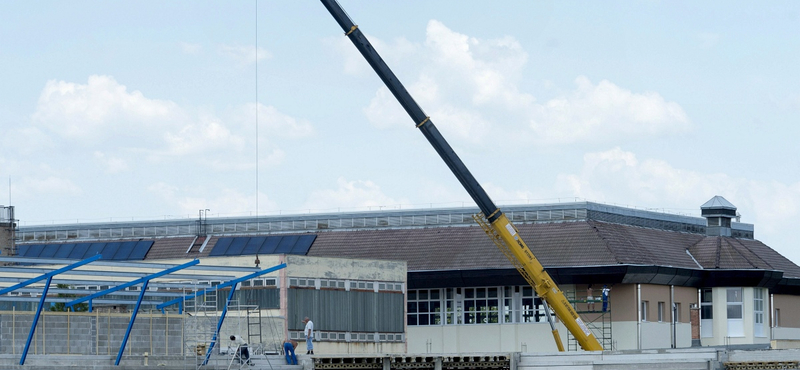 Galéria: bővítik az államtitkár csapatának stadionját