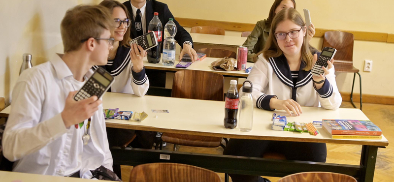 Itt vannak a matekérettségi első részének nem hivatalos megoldásai