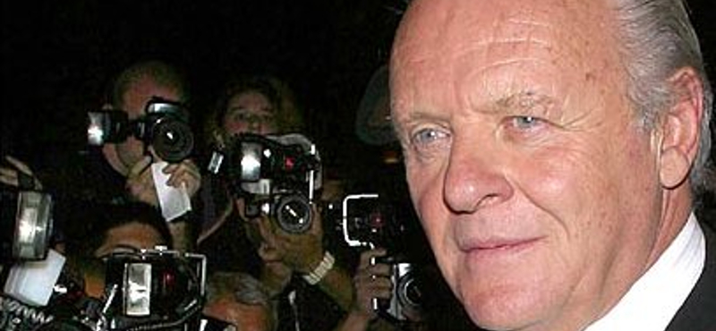 Anthony Hopkins játszhatja Hemingwayt egy filmben