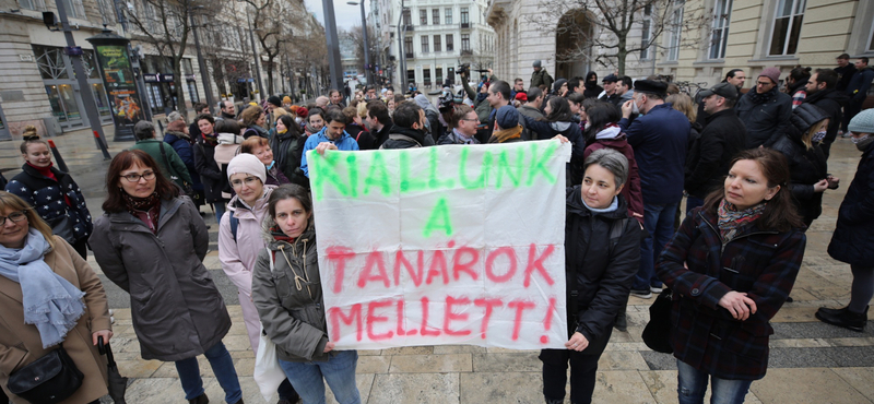 Orbán Viktor volt gimnáziumának tanárai is tiltakoznak a sztrájkrendelet ellen