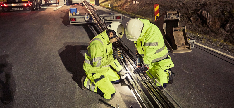 A svédek megcsinálták az utat, ami nagy lökést adhat az elektromos autók terjedésének