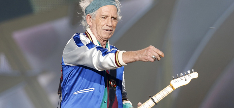 Énekelt a királynőnek, majd a megírta a poptörténet legvaskosabb fejezetét – Keith Richards 80 éves