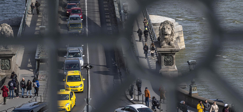 BKK: Kedden kezdődik a Clark Ádám tér átépítése