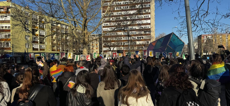 Pécsett is tüntettek a Pride betiltása ellen