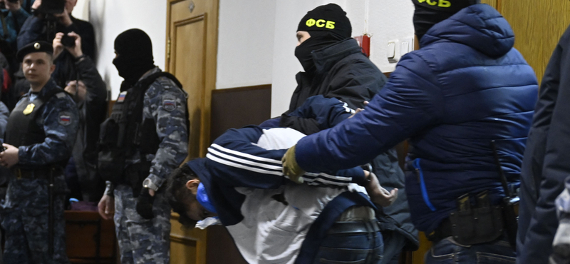 Előzetes letartóztatásba helyezték a Moszkva melletti terrortámadás négy vádlottját
