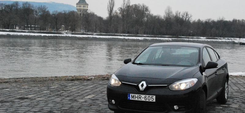 Új arccal, régi erénnyel tér vissza a Renault Fluence