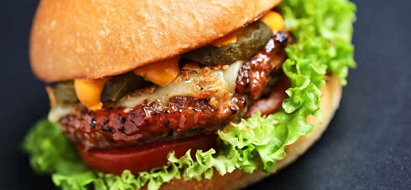 Whiskey-s burger házilag - recept