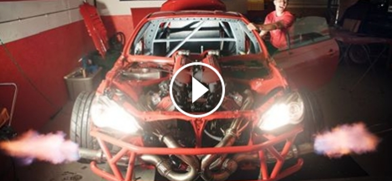 Ferrari-motort szereltek a Toyotába, beindították és brutális hangja van – videó