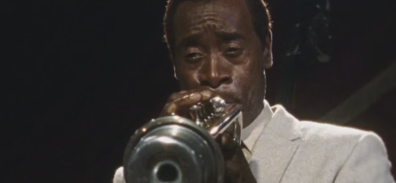 Iszonyat laza film készült Miles Davis életéről