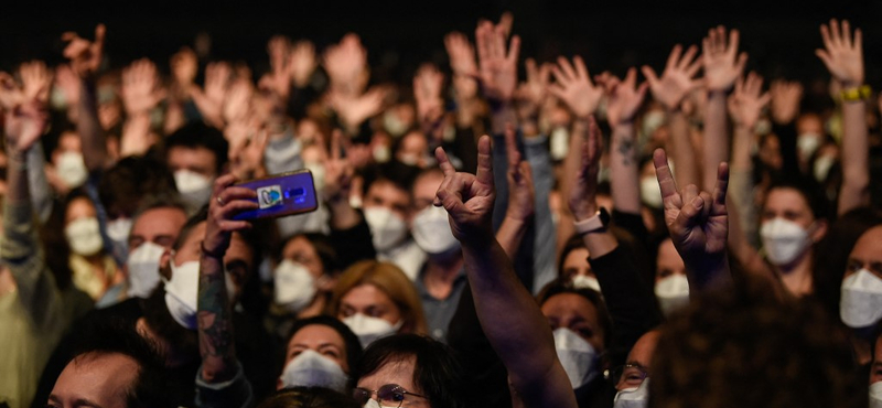 Csak hatan lettek koronavírusosak egy 5000 fős barcelonai koncert után