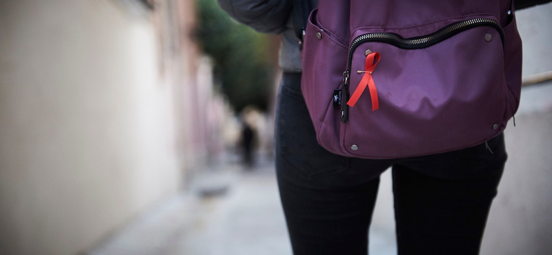 A nyilvánosság elé lépett a férfi, aki a világon másodikként gyógyult meg a HIV-fertőzésből