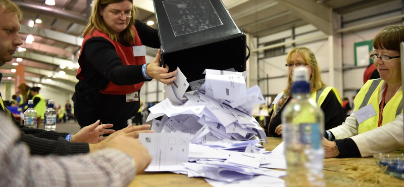 Nem blöffölnek a skótok, de megvárják a Brexit-alkut