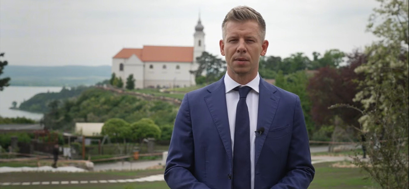 Magyar Péter elgyalogol Nagyváradra