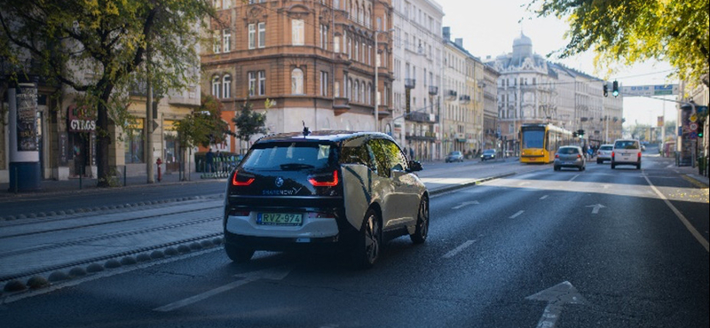 Nem kell kitiltani az autókat, elég, ha lassítják azokat