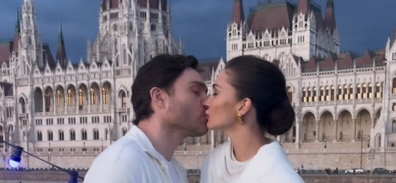 Újabb influenszertripet szervezett a Magyar Turisztikai Ügynökség, a Gossip Girl sztárját is elhozták Budapestre