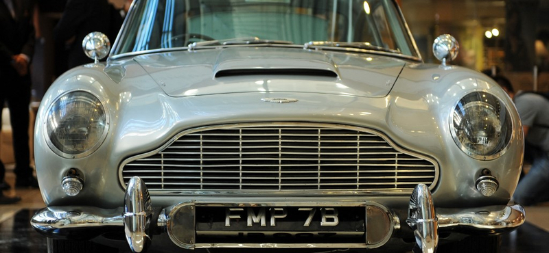 Megtalálták James Bond 25 éve ellopott Aston Martinját