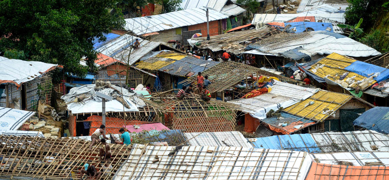 Kezelhetetlennek tűnik a Mianmarból Bangladesbe űzött rohingyák helyzete