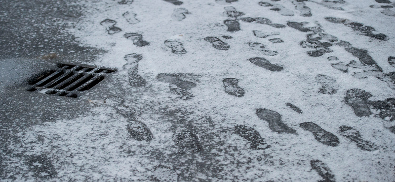 Ónos eső miatt adtak ki narancssárga figyelmeztetést