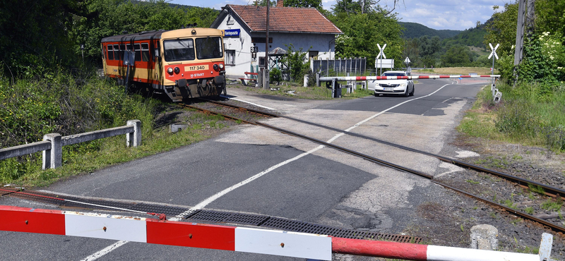 A most leálló tíz vasúti mellékvonalból hármat éppen Orbánék nyitottak újra