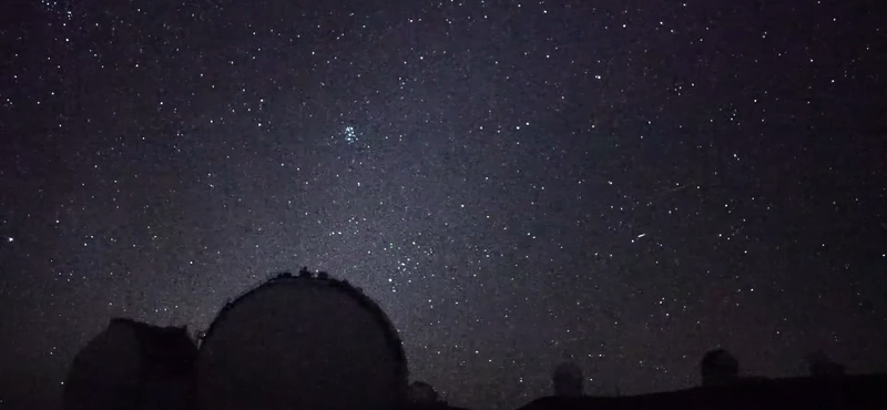 10 másodpercen keresztül záporoztak a meteorok Hawaii egén, az egészet videóra vették