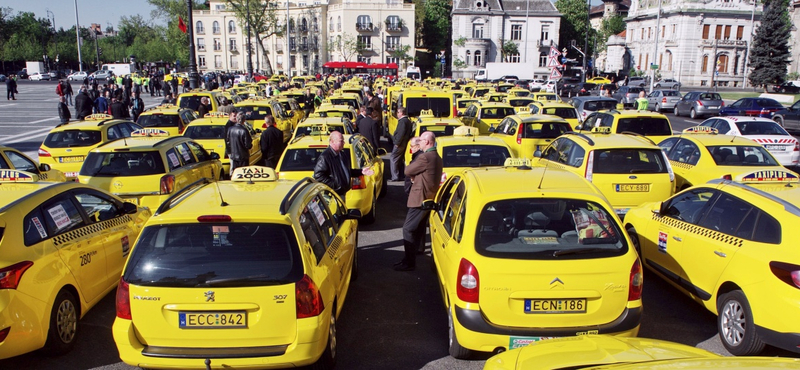 Igazi taxisautó lett nálunk is a Prius – íme, miket hajtanak a fővárosi sofőrök