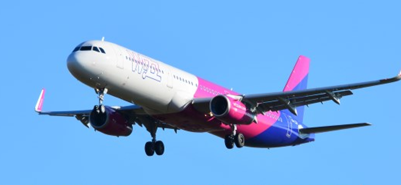 Engedett a nyomásnak a Wizz Air