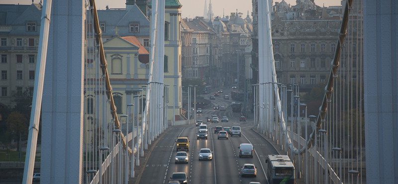 Szmogriadó: Budapesten egy fokkal jobb a helyzet