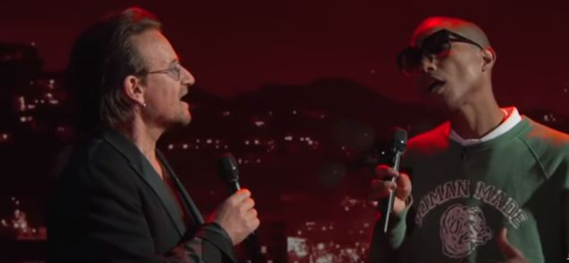 Így még biztos nem hallotta a Bee Gees diszkóslágerét – Bono és Pharell duója