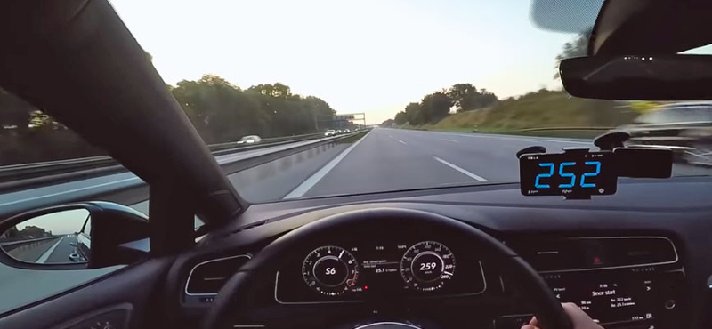 Erre jó az Autobahn: száz kilométer 26 perc alatt, végig 250-nel - videó