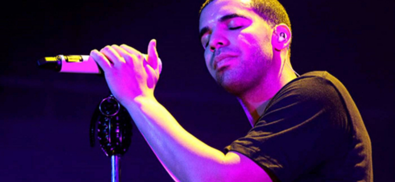 Drake mindent visz: az Apple Music után a Spotify-on is rekordot döntött