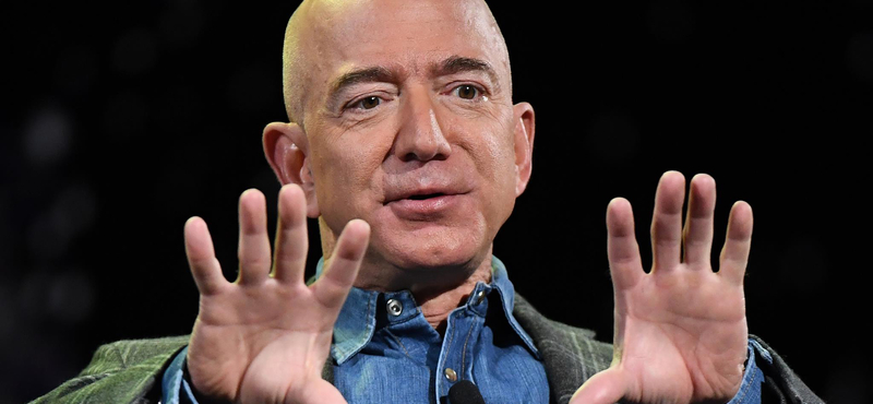 Hamarosan átveheti 177 milliárd forintos vitorlás megajachtját Jeff Bezos