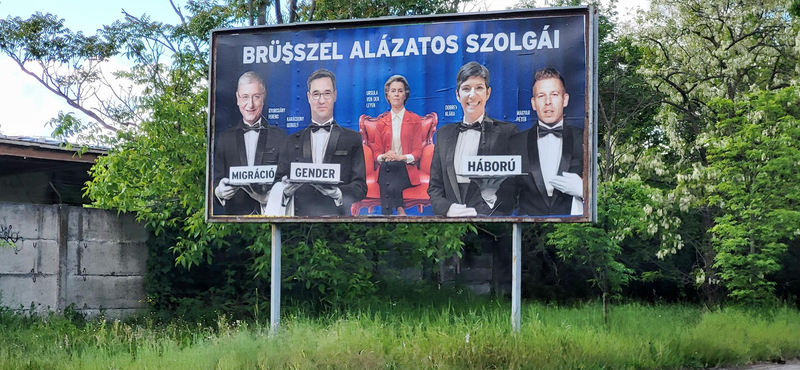 Új plakátok jelentek meg Budapesten: Magyar, Gyurcsány, Dobrev és Karácsony mint Brüsszel alázatos szolgái