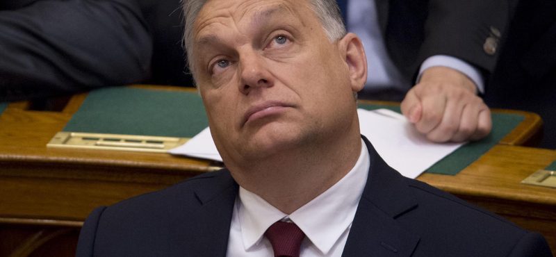 Titkolják, mennyiért utazott tavaly külföldre Orbán