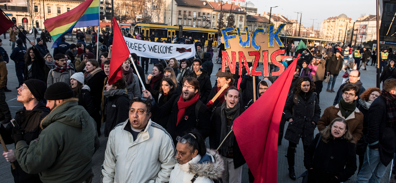 A Széll Kálmán téren fognak tüntetni az antifasiszták a kitörés napján