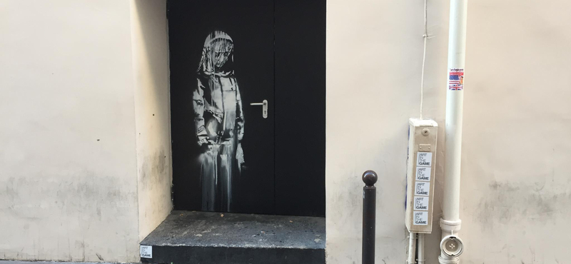 Ellopták Banksy graffitijét, amellyel a Bataclan-beli mészárlásra emlékezett